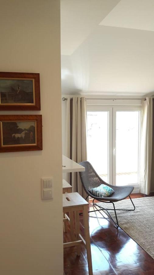 Modern Cosy Flat With Terrace In Campo De Ourique. Leilighet Lisboa Eksteriør bilde